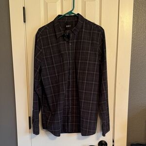 Men’s size Medium 5.11 Tactical long sleeved snap up shirt